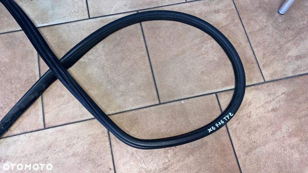 BMW X6 F16 USZCZELKA DRZWI TYŁ 7317822 - 2