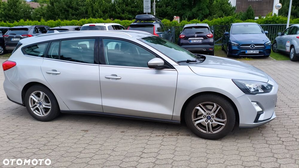 Ford Focus 1.0 EcoBoost Trend Edition - 1