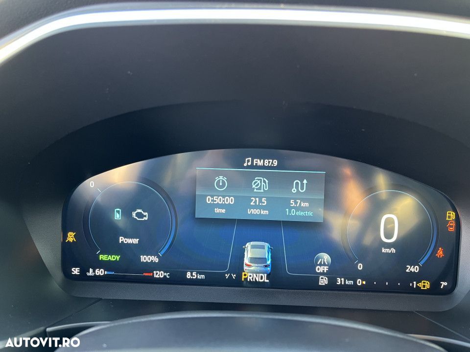 Ford Kuga - 15