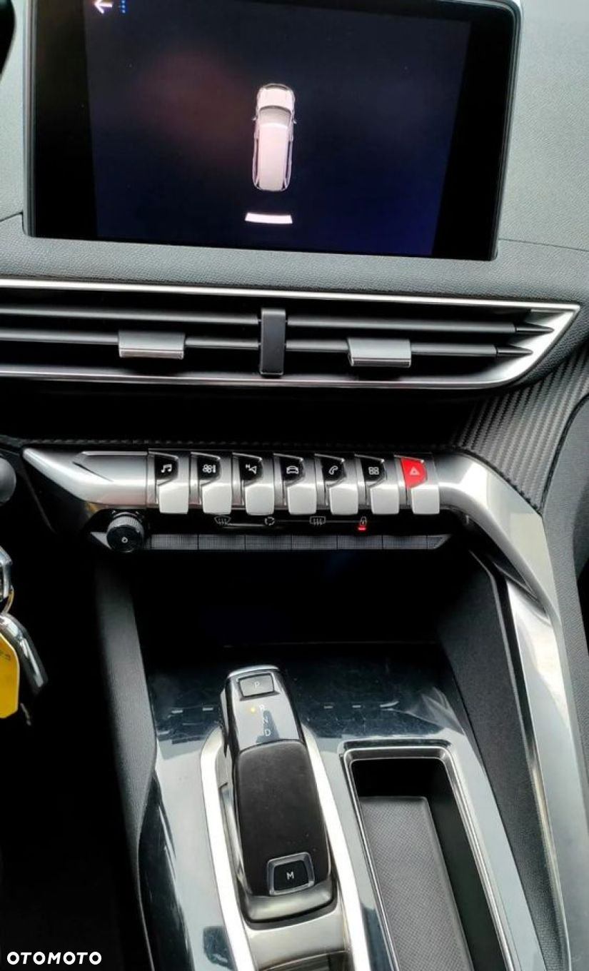 Peugeot 5008 - 17