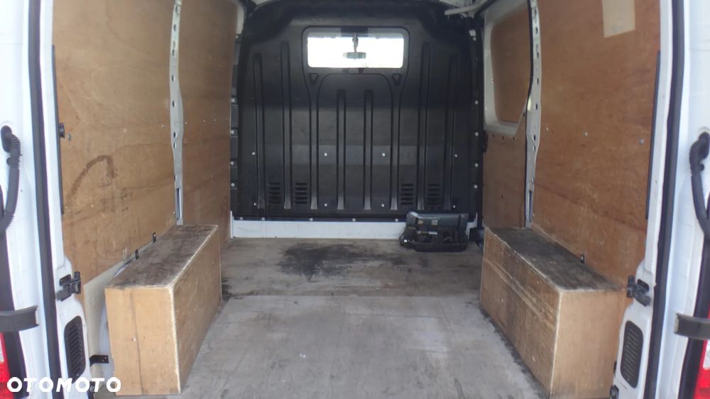 Renault Master - 9