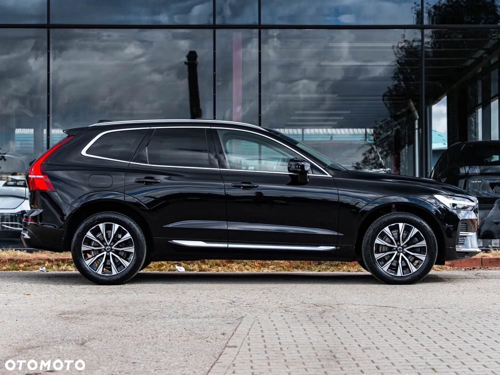 Volvo XC 60 B4 D Plus Bright - 16