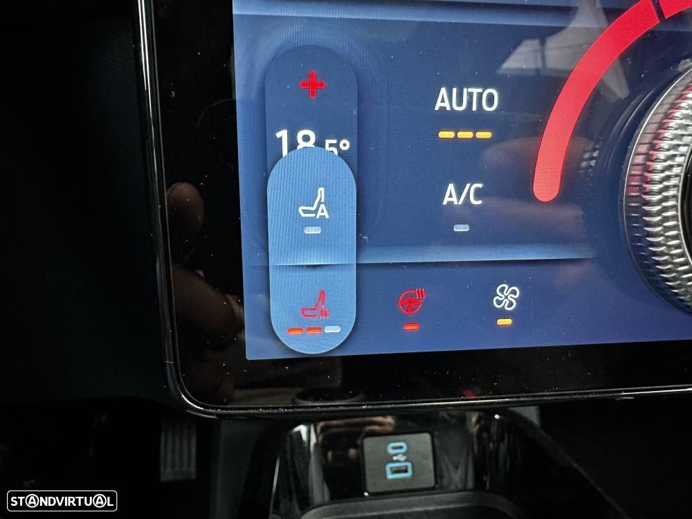 Ford Mustang Mach-E Standard - 36