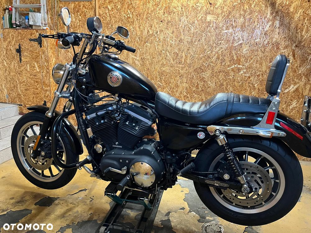 Harley-Davidson Sportster Roadster 883R - 9