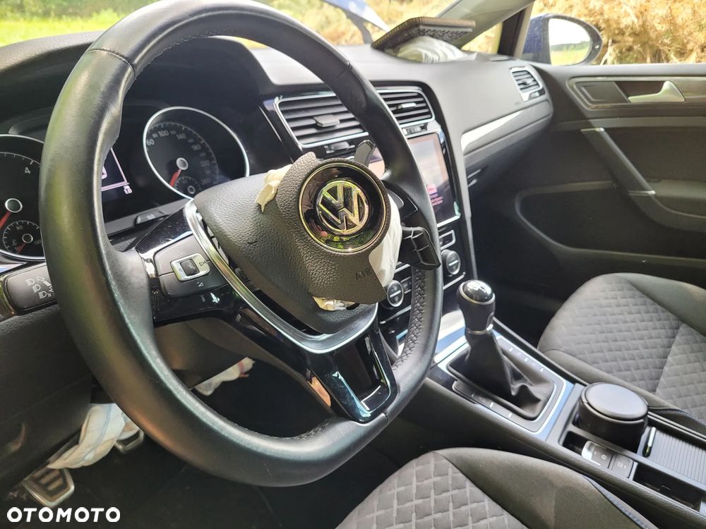 Volkswagen Golf 1.6 TDI Sound - 2