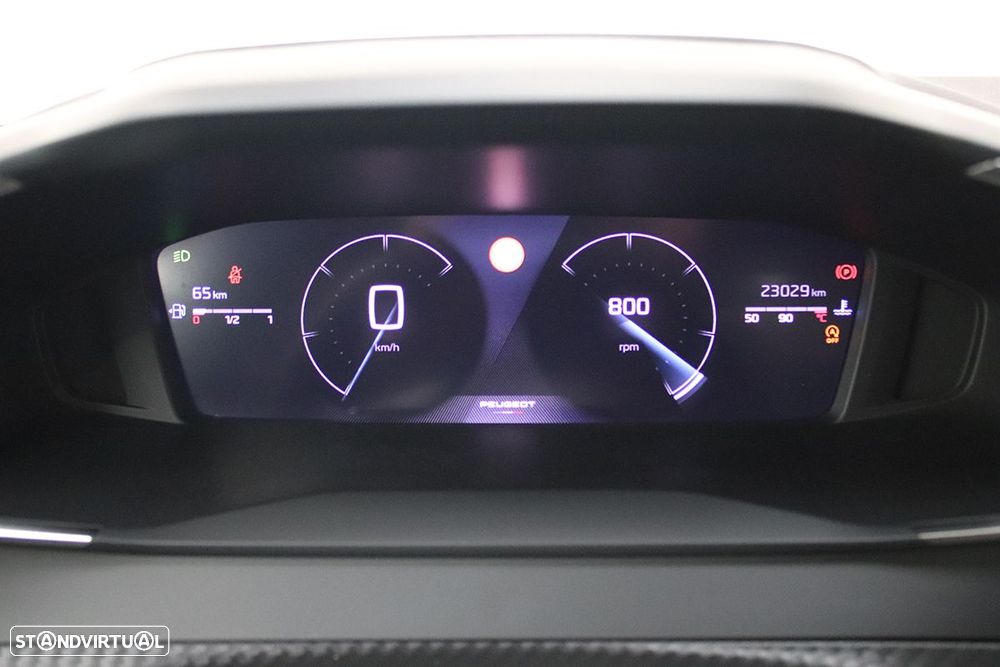 Peugeot 2008 1.2 PureTech Allure - 19