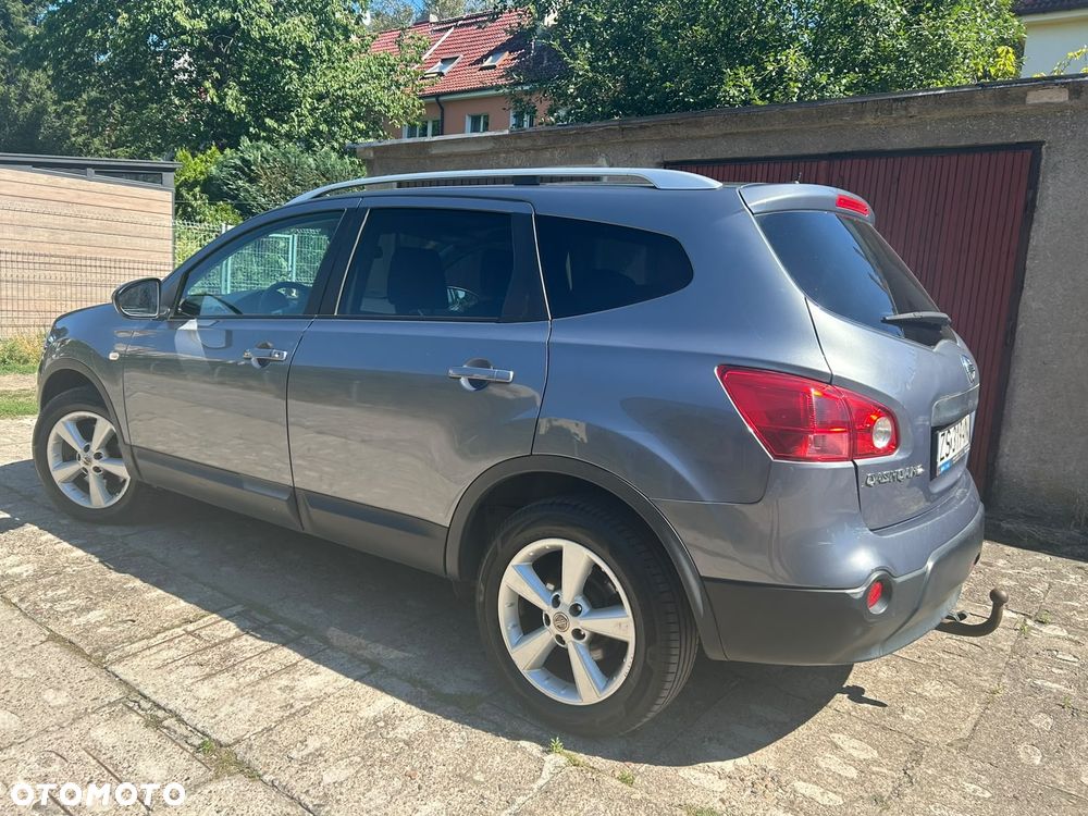 Nissan Qashqai+2 - 2