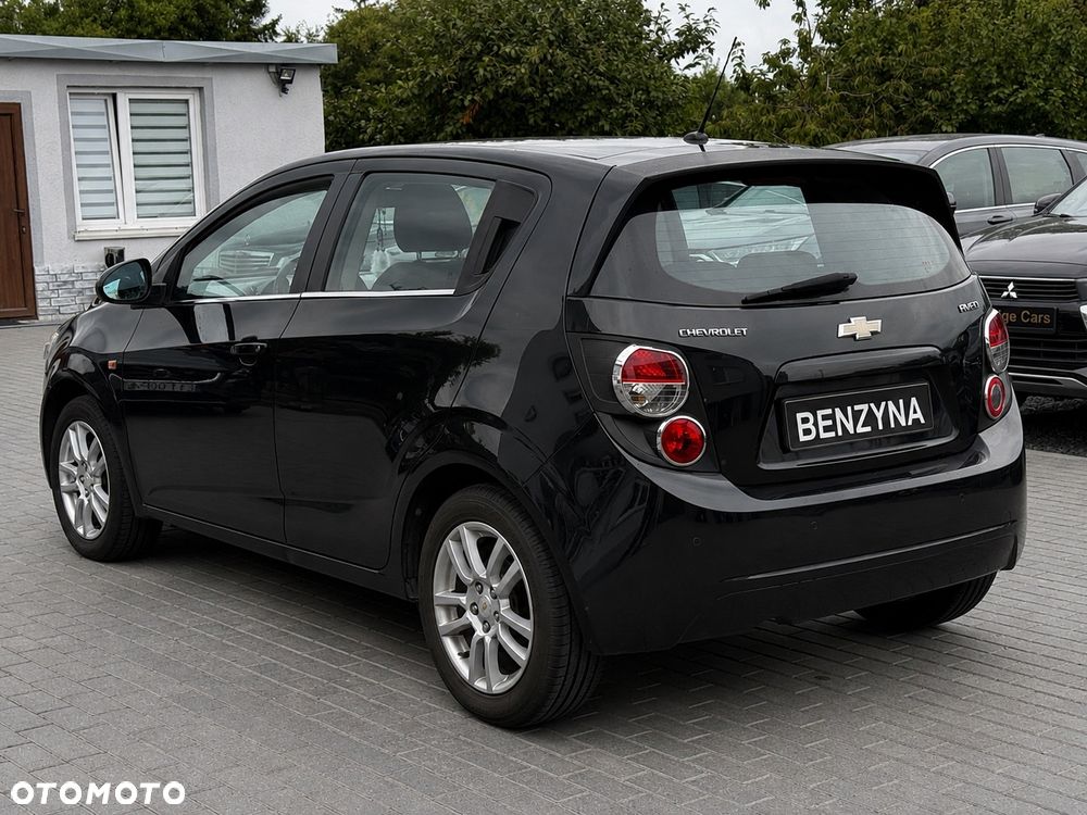 Chevrolet Aveo 1.6 LTZ S/S - 3