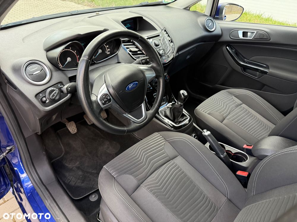 Ford Fiesta 1.0 EcoBoost Titanium - 29
