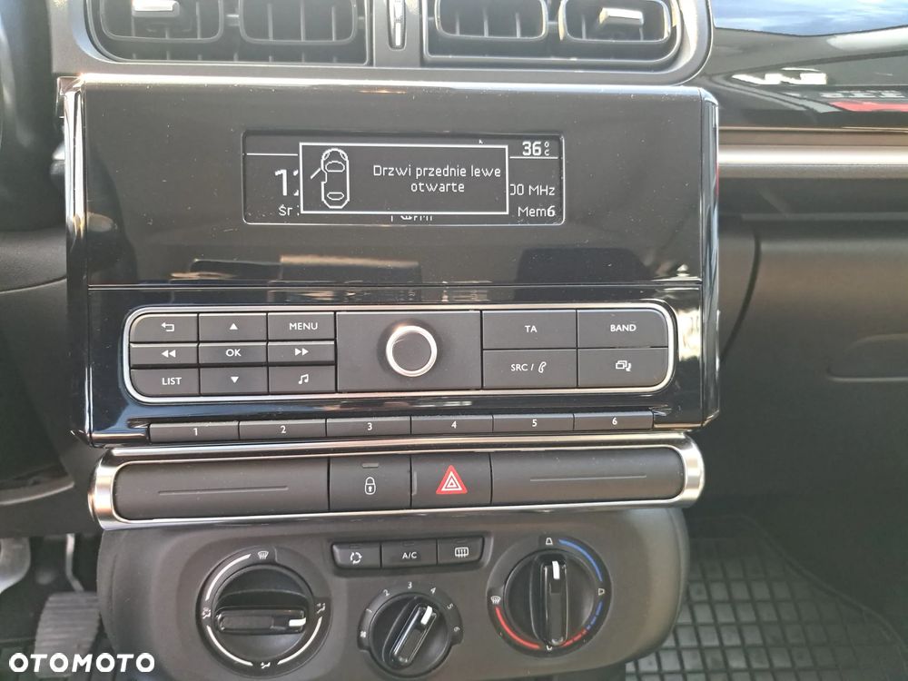Citroën C3 1.2 PureTech Shine - 16