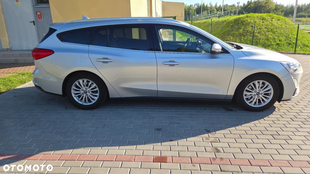 Ford Focus - 9
