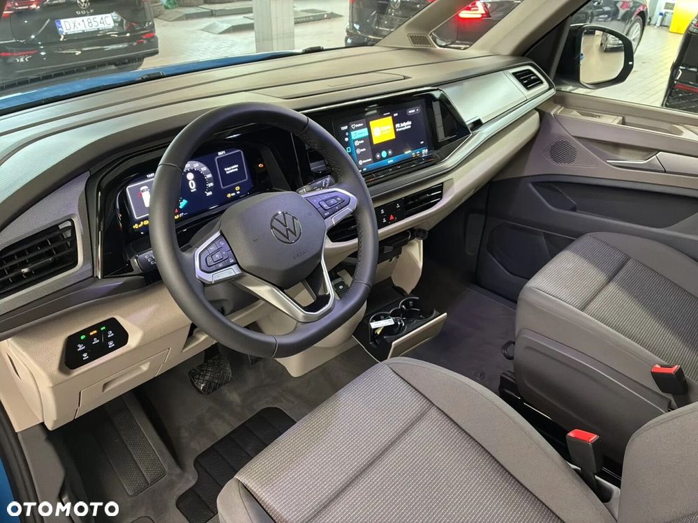 Volkswagen Multivan - 12