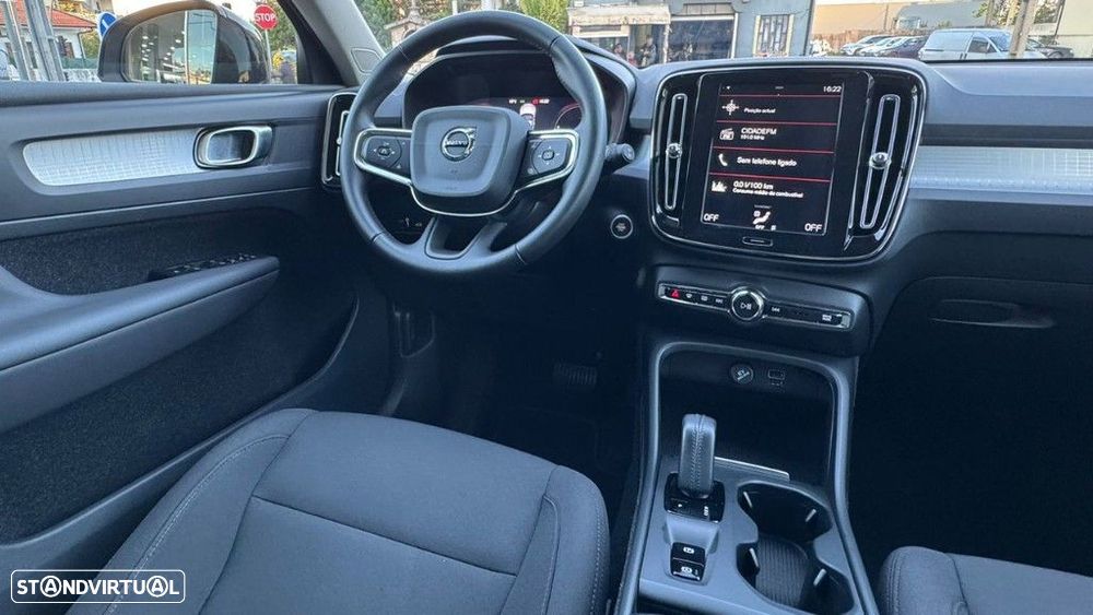 Volvo XC 40 1.5 T5 PHEV Momentum Plus - 17