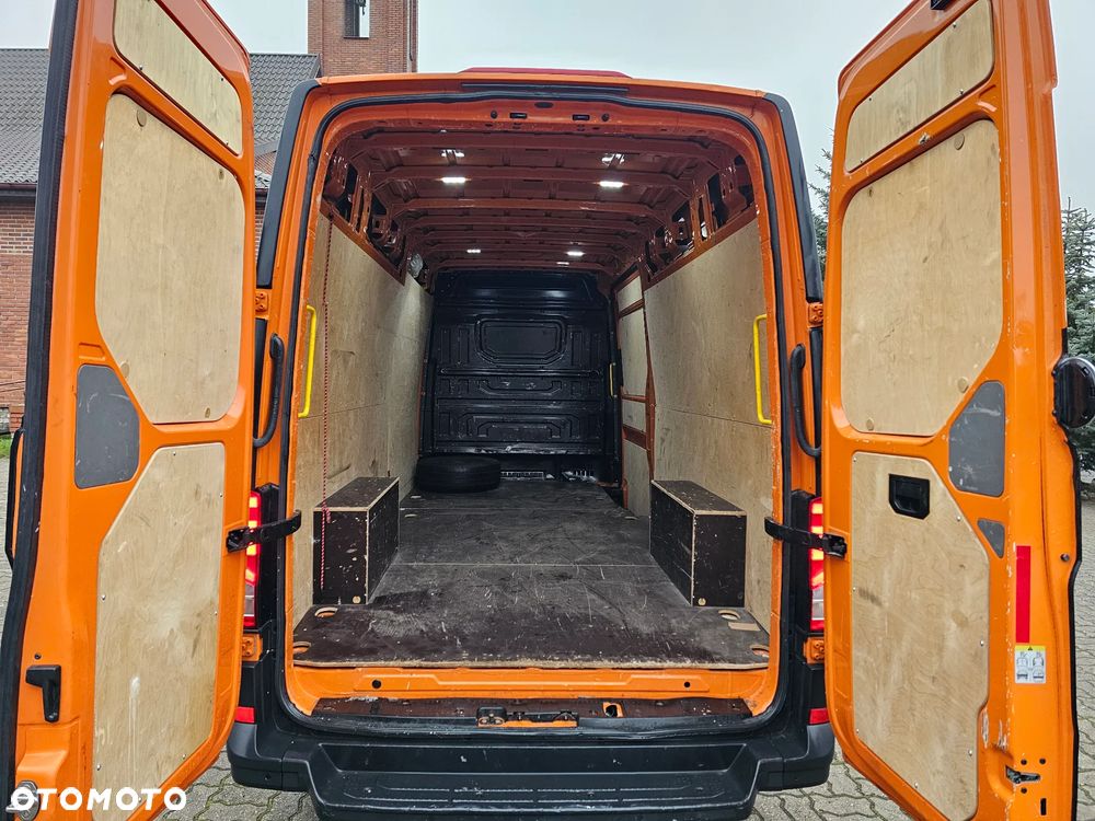 Volkswagen CRAFTER - 18