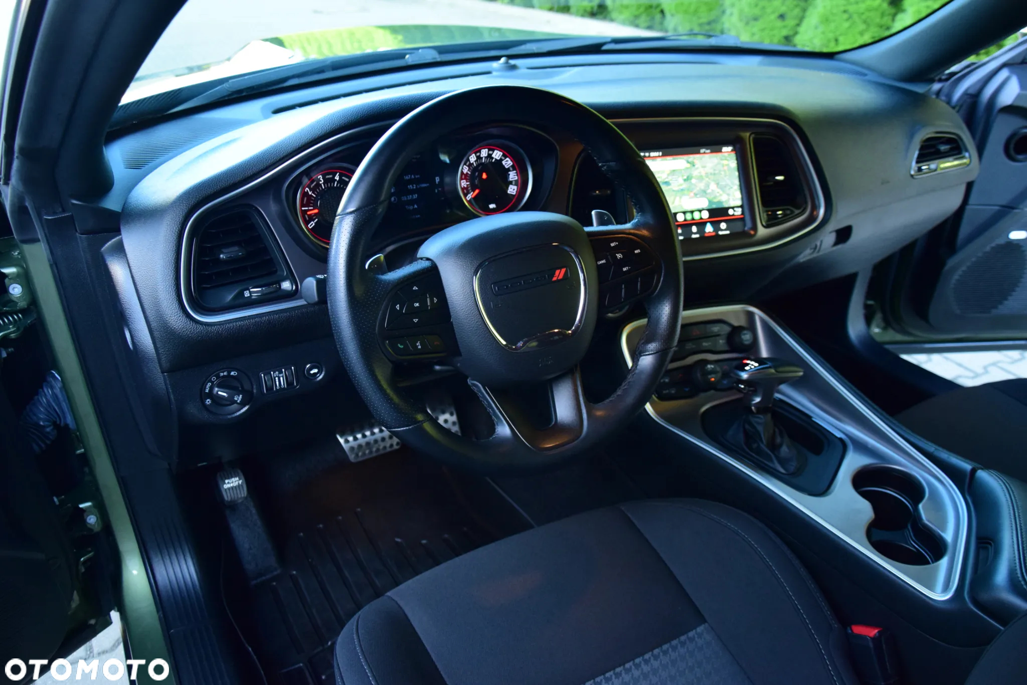 Dodge Challenger 5.7 R/T - 6