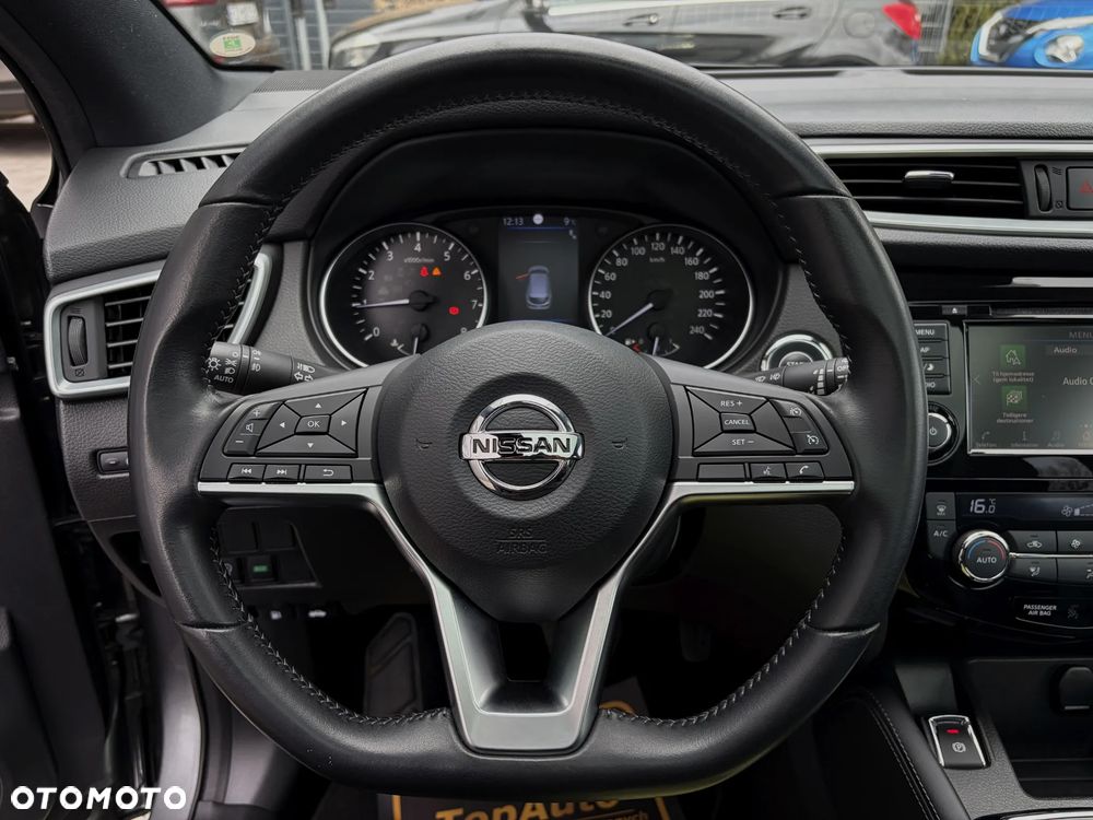 Nissan Qashqai 1.3 DIG-T Tekna+ - 22