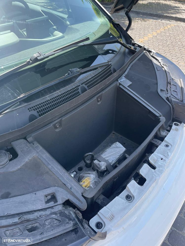 BMW i3 (60 Ah) - 9