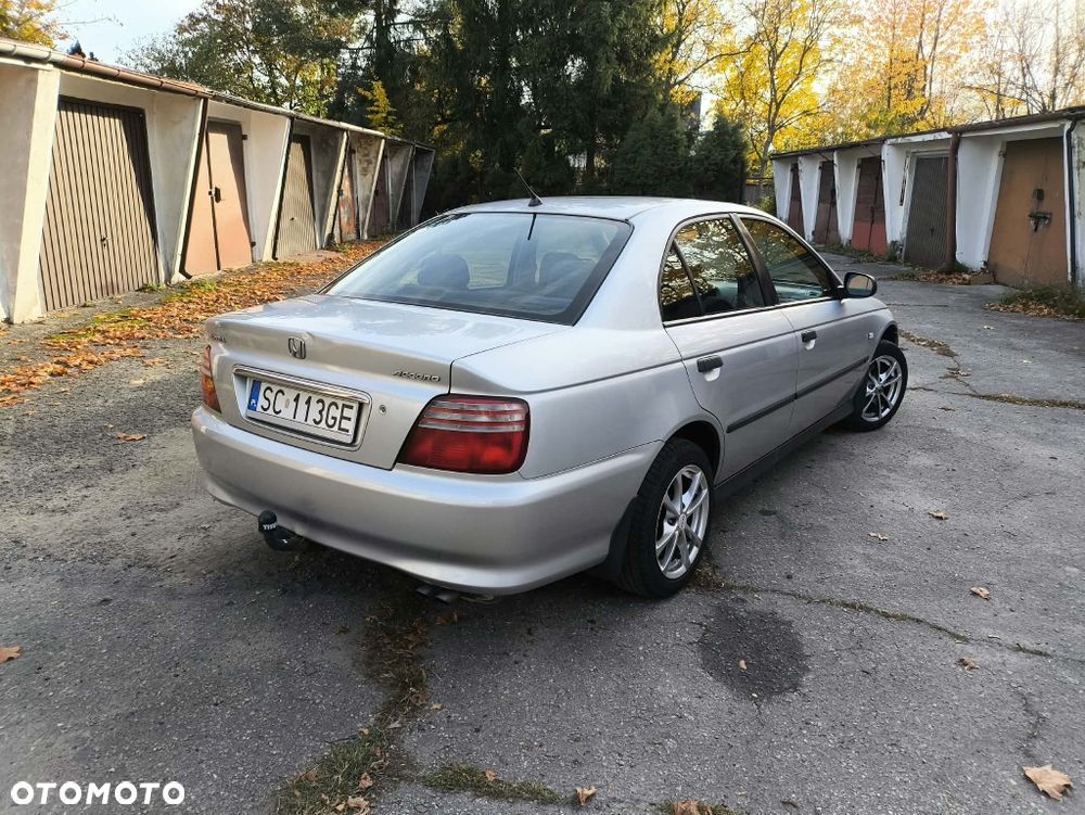 Honda Accord - 3