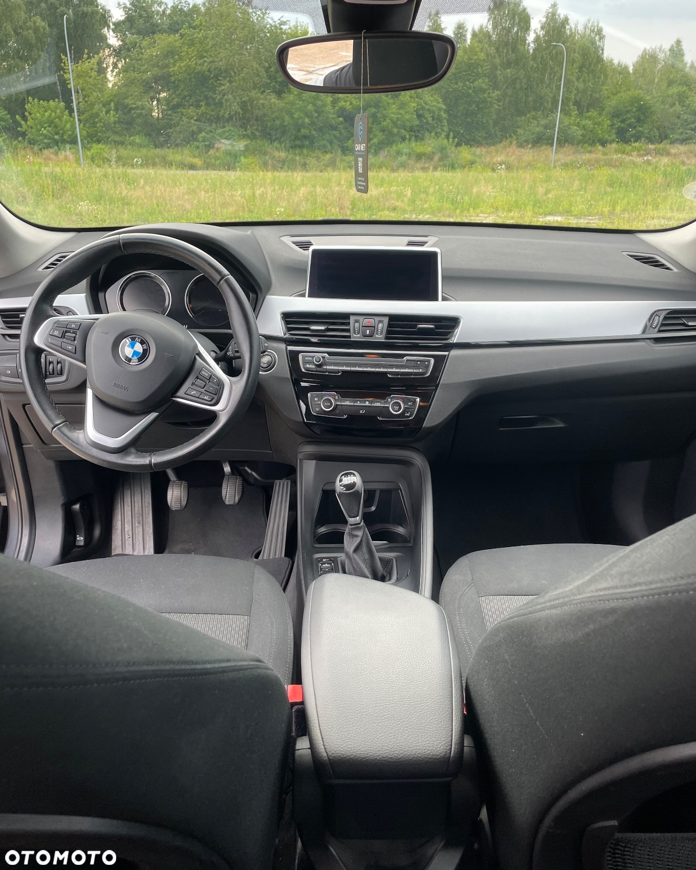BMW X1 sDrive16d - 10