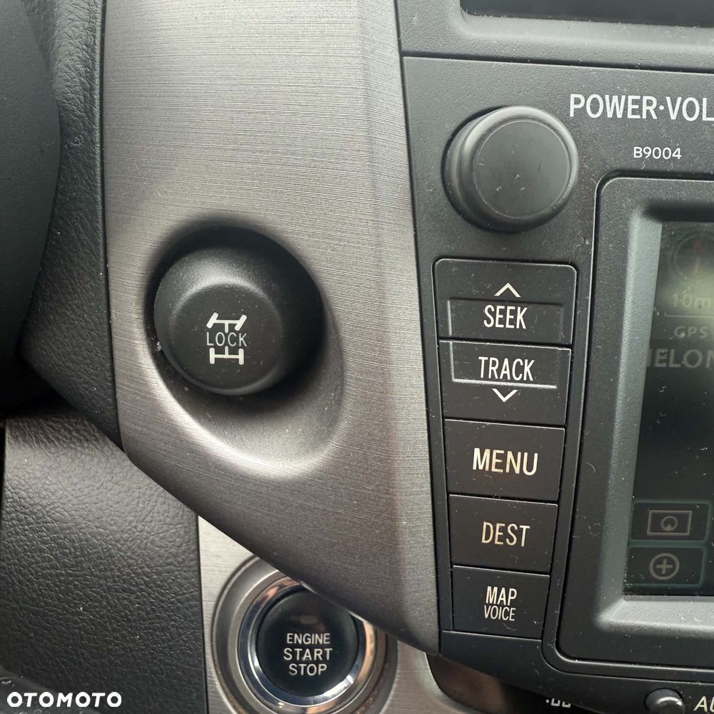Toyota RAV4 - 17