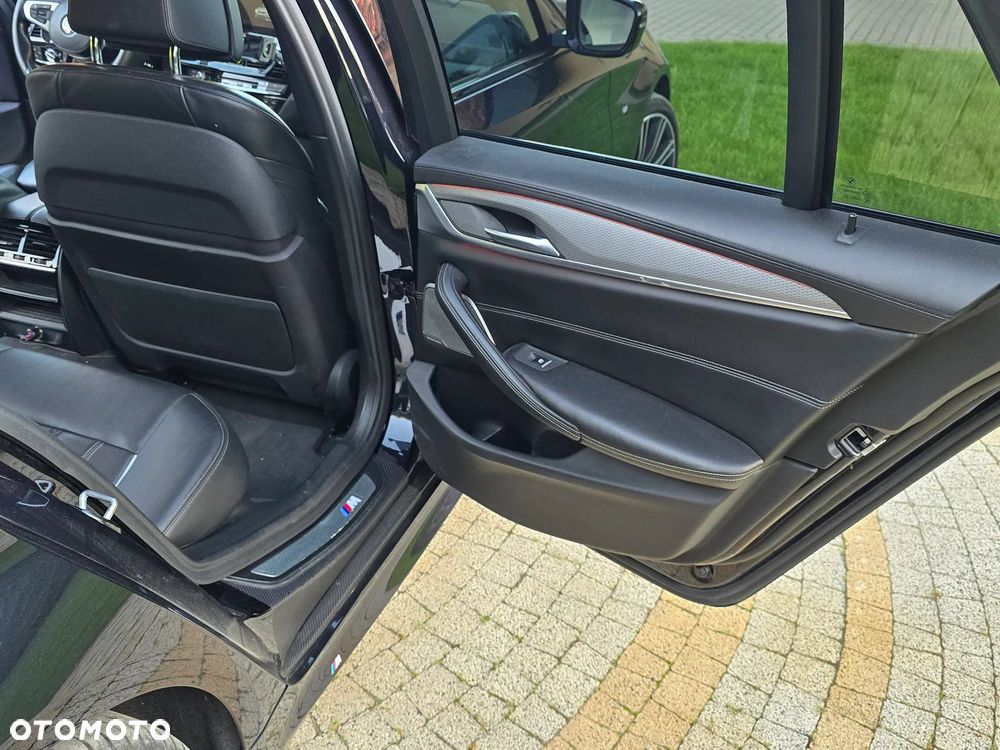 BMW Seria 5 520d xDrive mHEV M Sport sport - 37