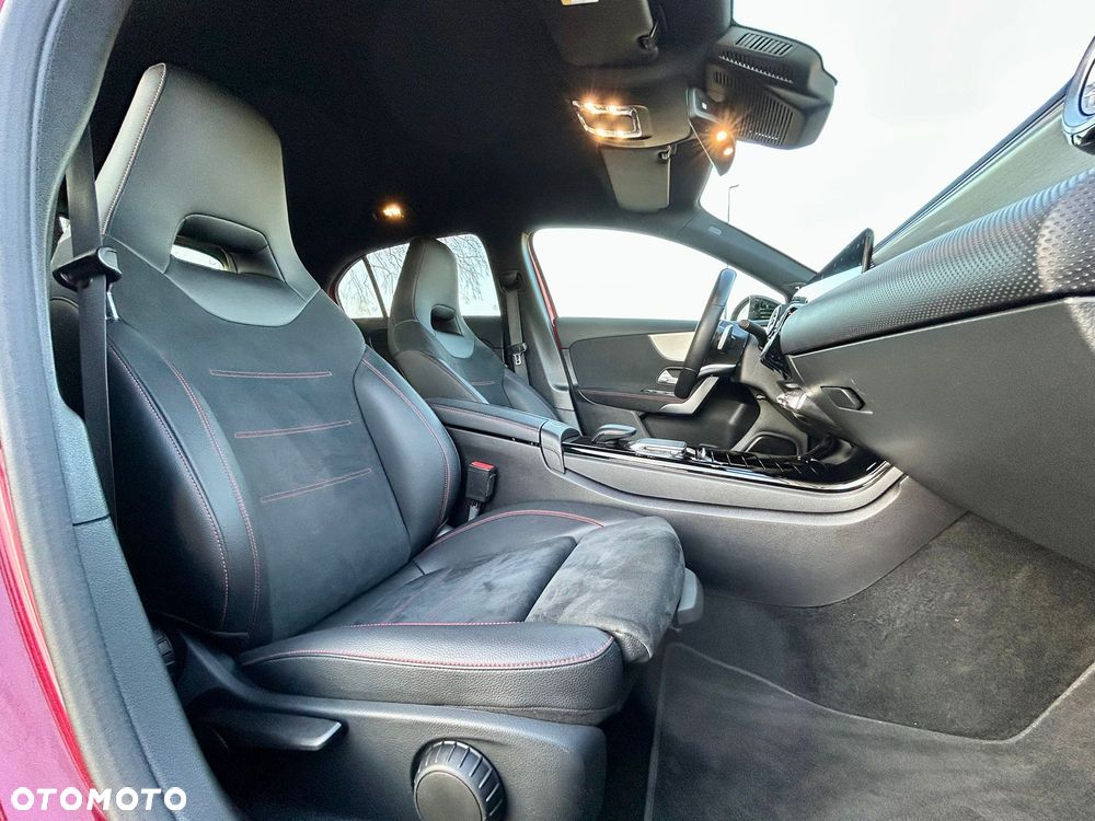 Mercedes-Benz Klasa A 200 AMG Line 7G-DCT - 29