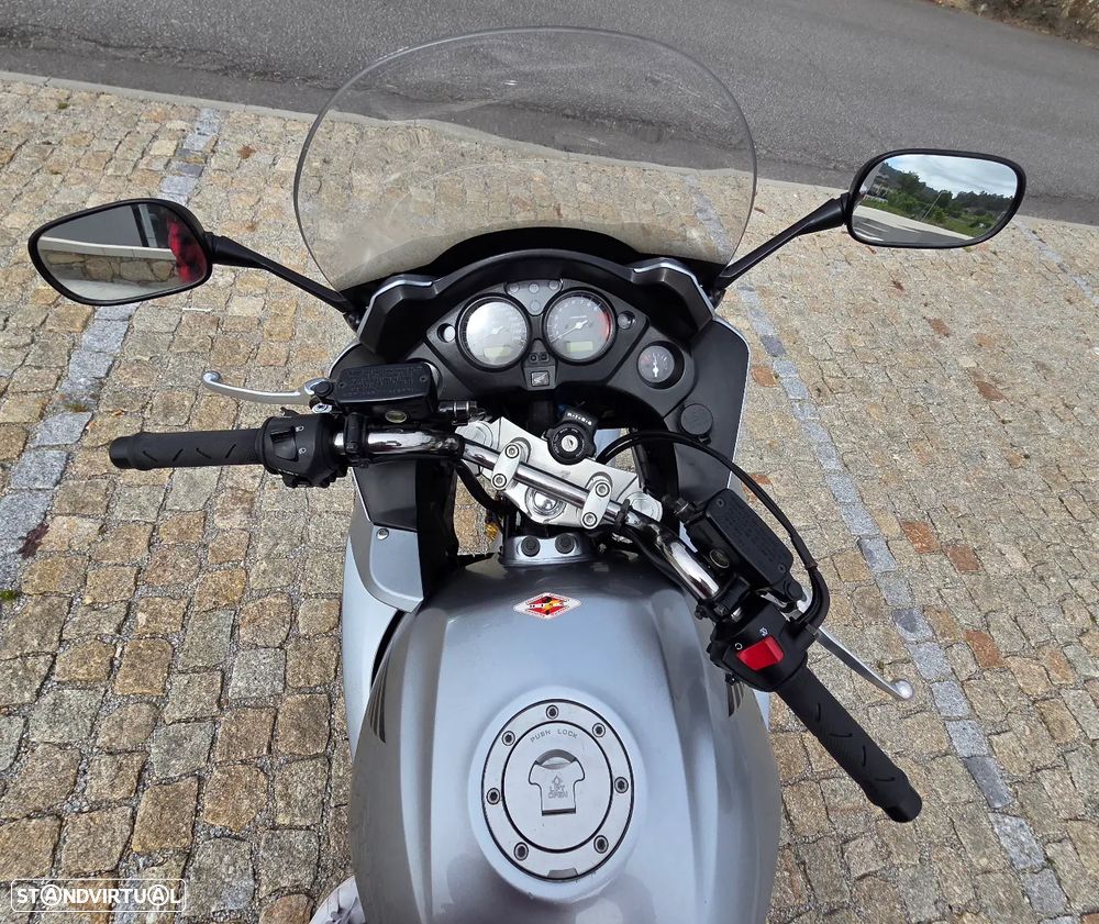Honda CBF 1000 A - 10