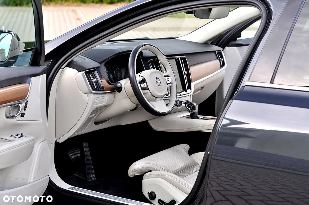 Volvo V90 D4 Geartronic Inscription - 19