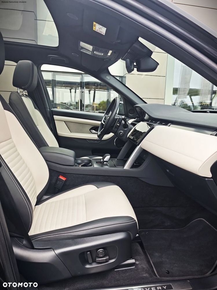 Land Rover Discovery Sport - 18