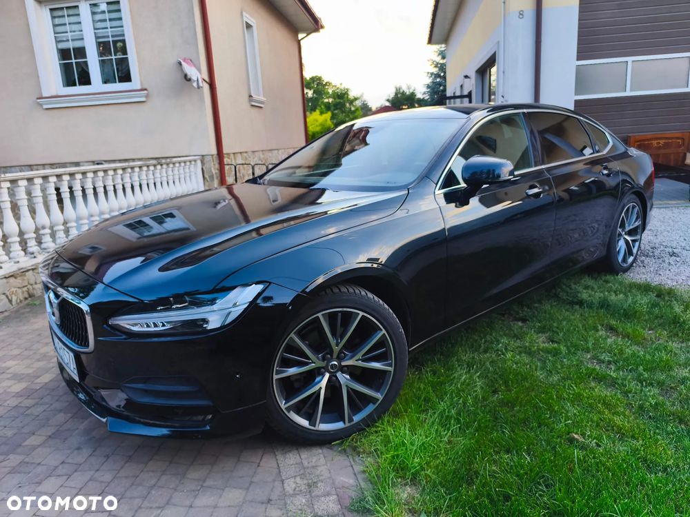 Volvo S90 T5 Momentum - 2