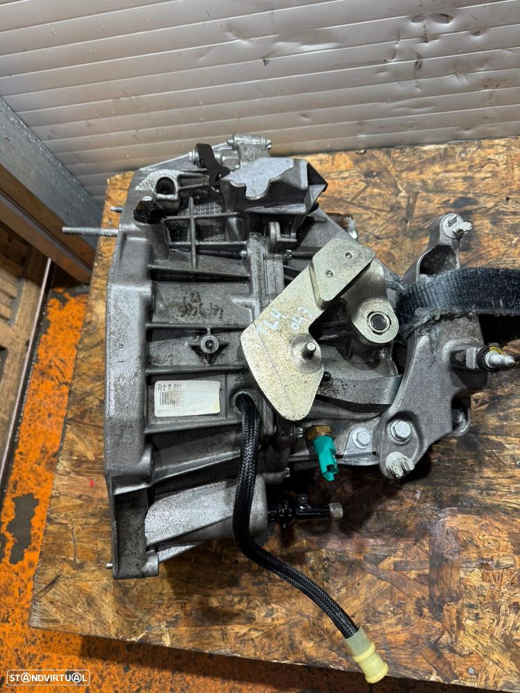 Caixa de Velocidades Dacia Duster 1.5 DCi Ref: TL4043 - 2