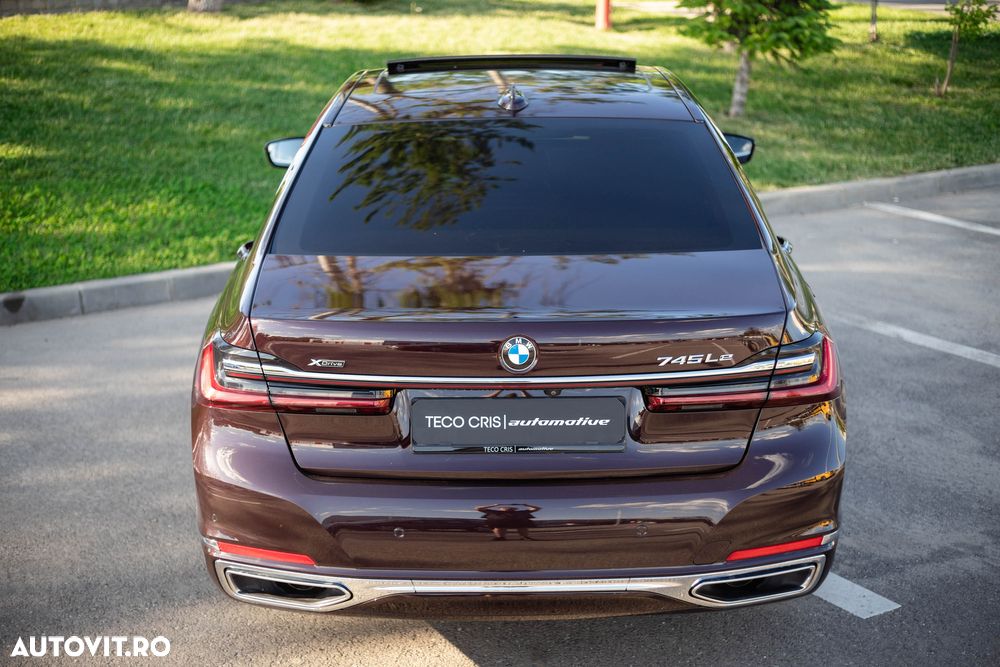 BMW Seria 7 745Le xDrive AT PHEV - 29