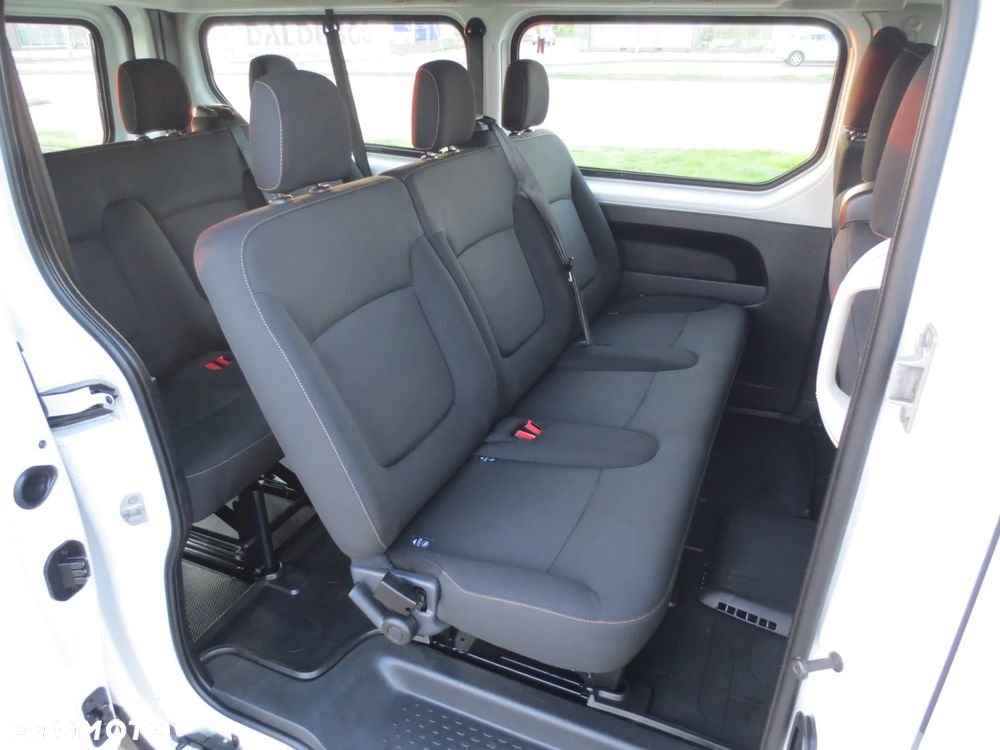 Renault Trafic - 17