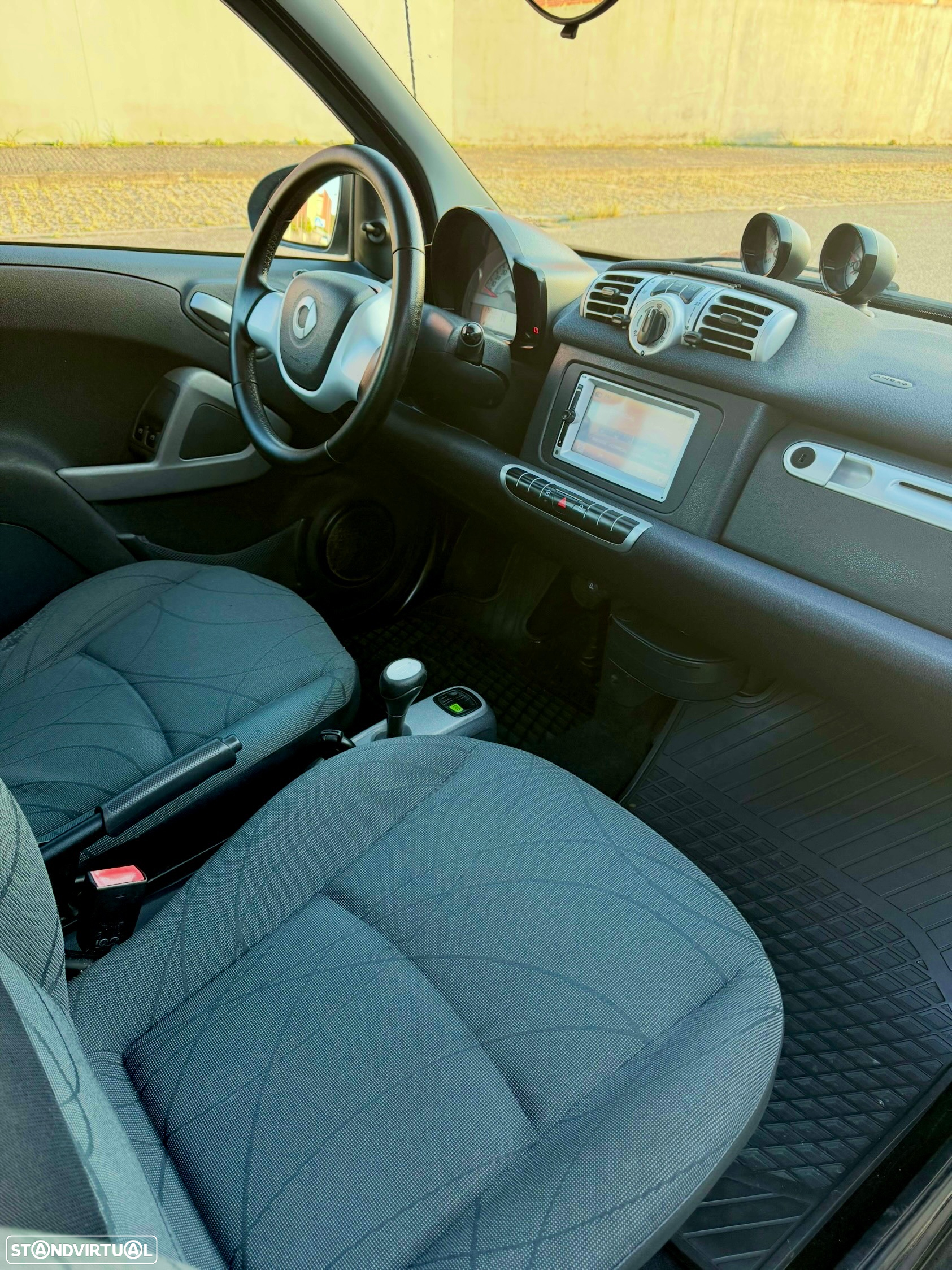 Smart ForTwo Coupé 1.0 mhd Passion 71 Softouch - 8