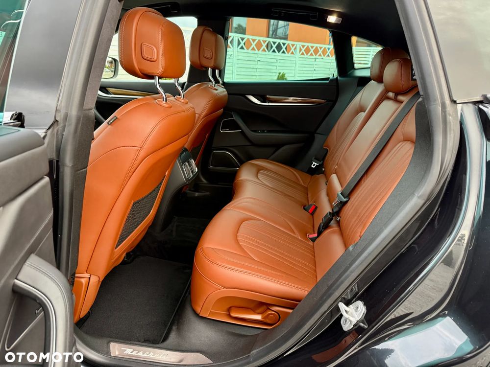 Maserati Levante Granlusso - 22