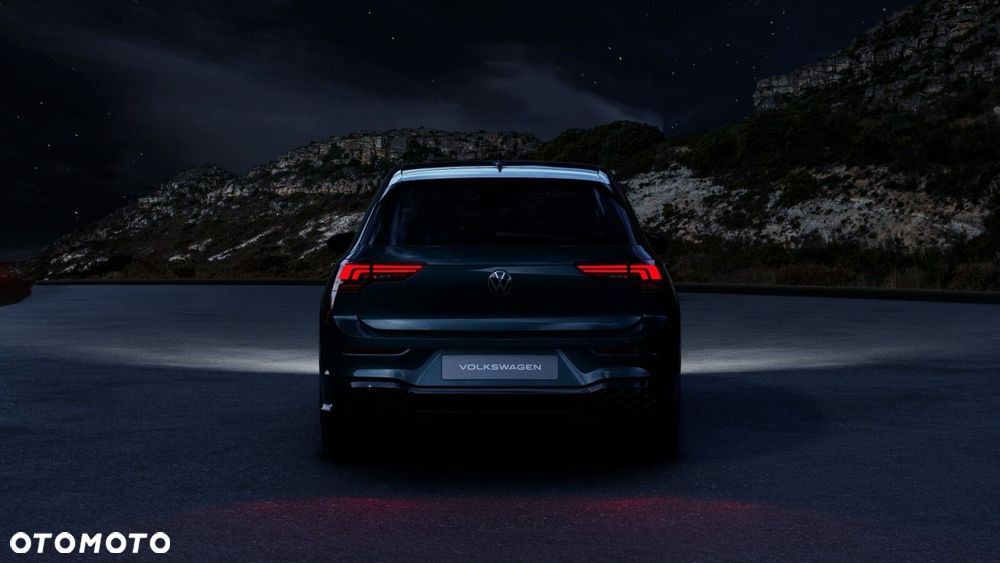 Volkswagen Golf - 10