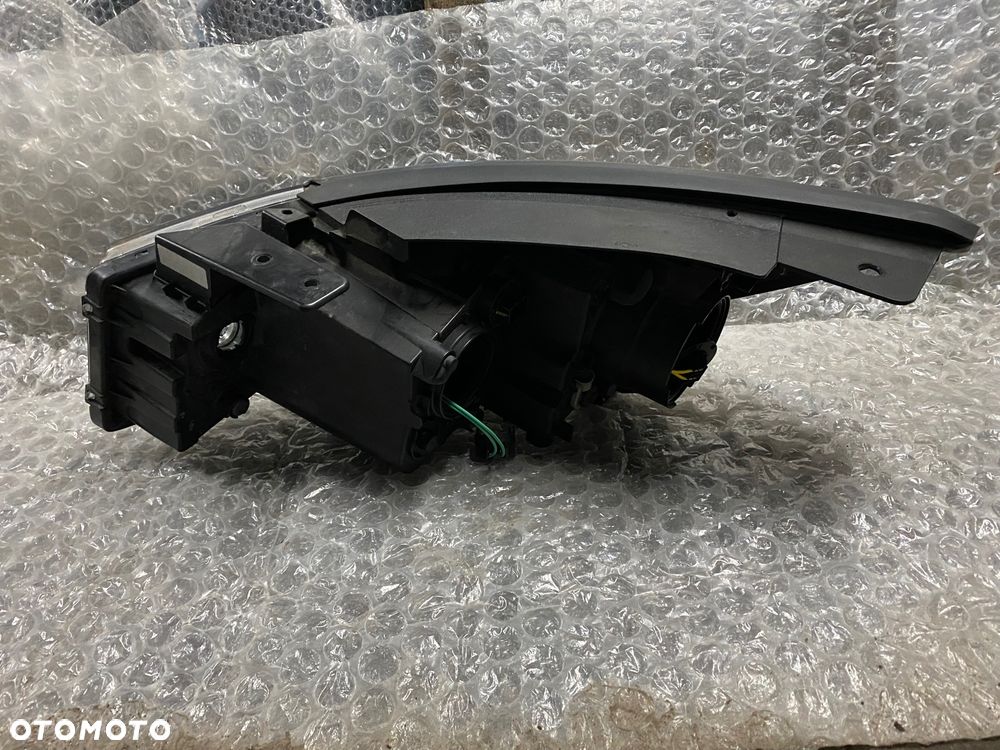 LAMPA PRAWA ZWYKŁA SOCZEWKA KIA CARNIVAL SEDONA 92102-A9040 2015- - 7