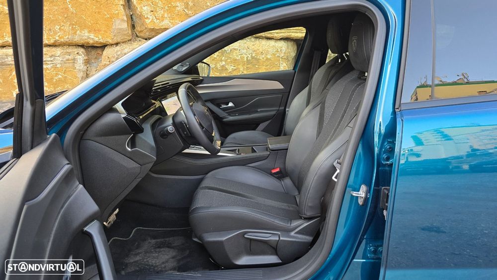 Peugeot 408 1.6 Hybrid GT e-EAT8 - 54