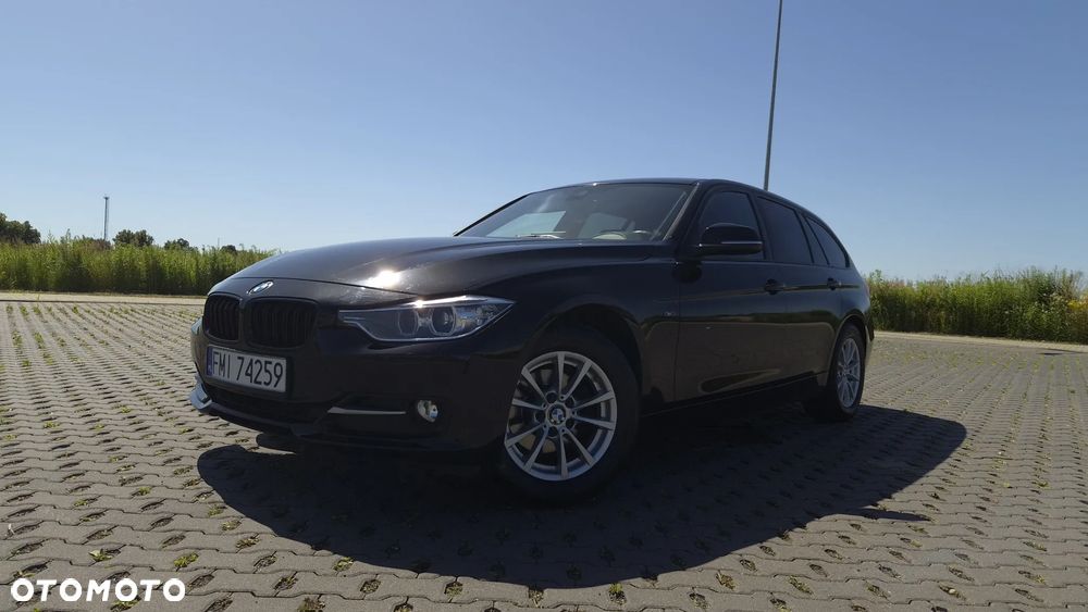 BMW Seria 3 318d - 16