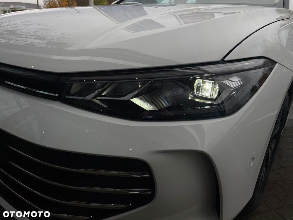 Volkswagen Passat Variant - 30