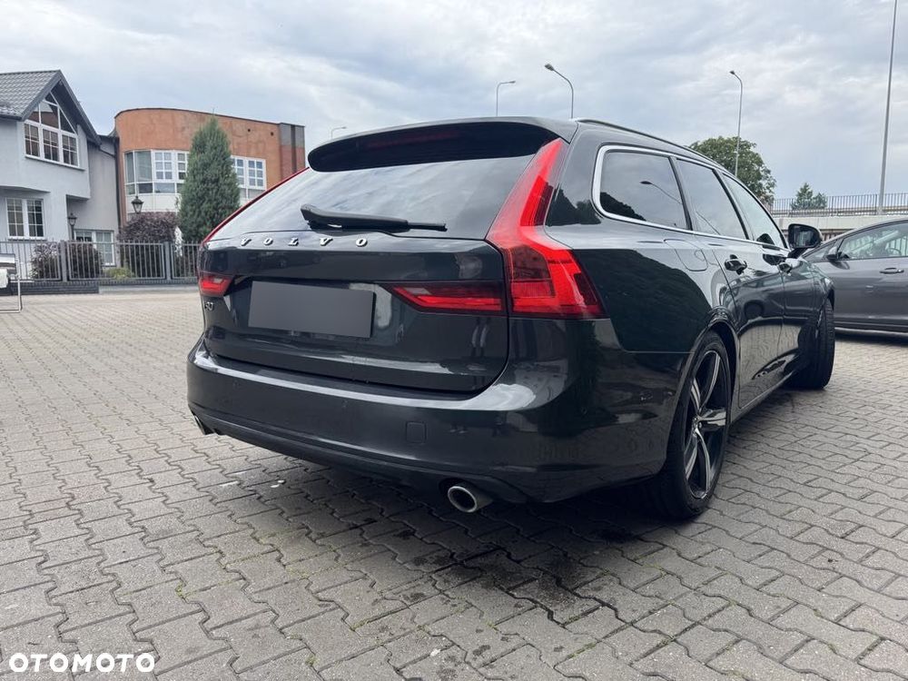 Volvo V90 D4 SCR Momentum Pro - 9