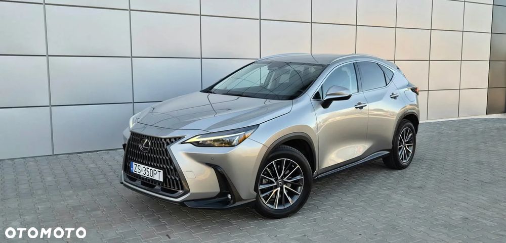 Lexus NX 350h Prestige AWD - 4