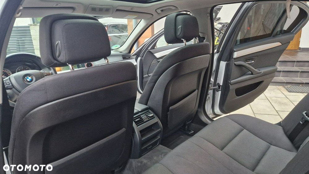 BMW Seria 5 - 13