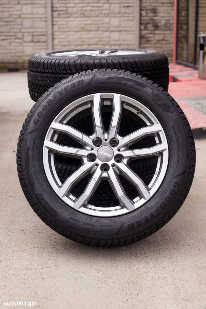 Volkswagen Touareg 3.0 V6 e-Hybrid 4Motion Aut. R - 7