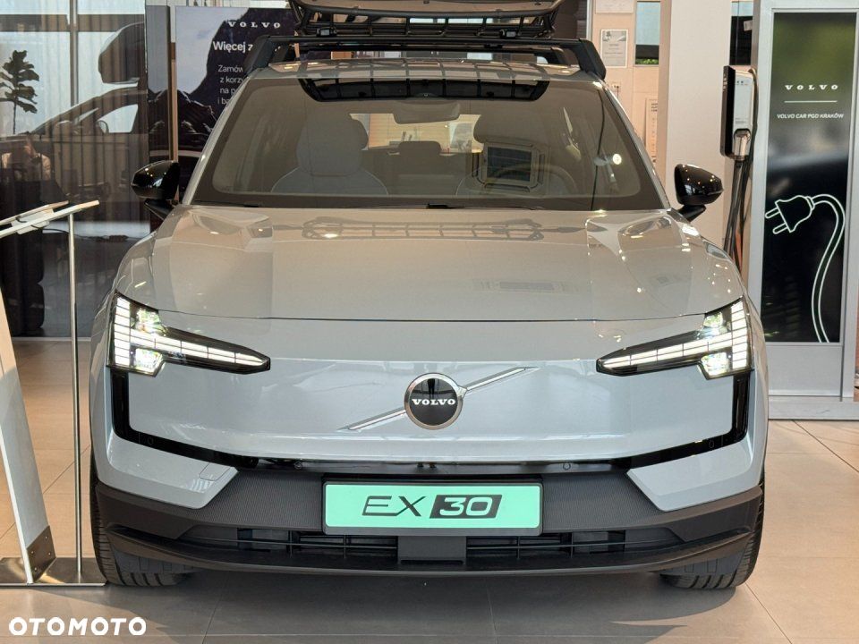 Volvo EX30 - 3