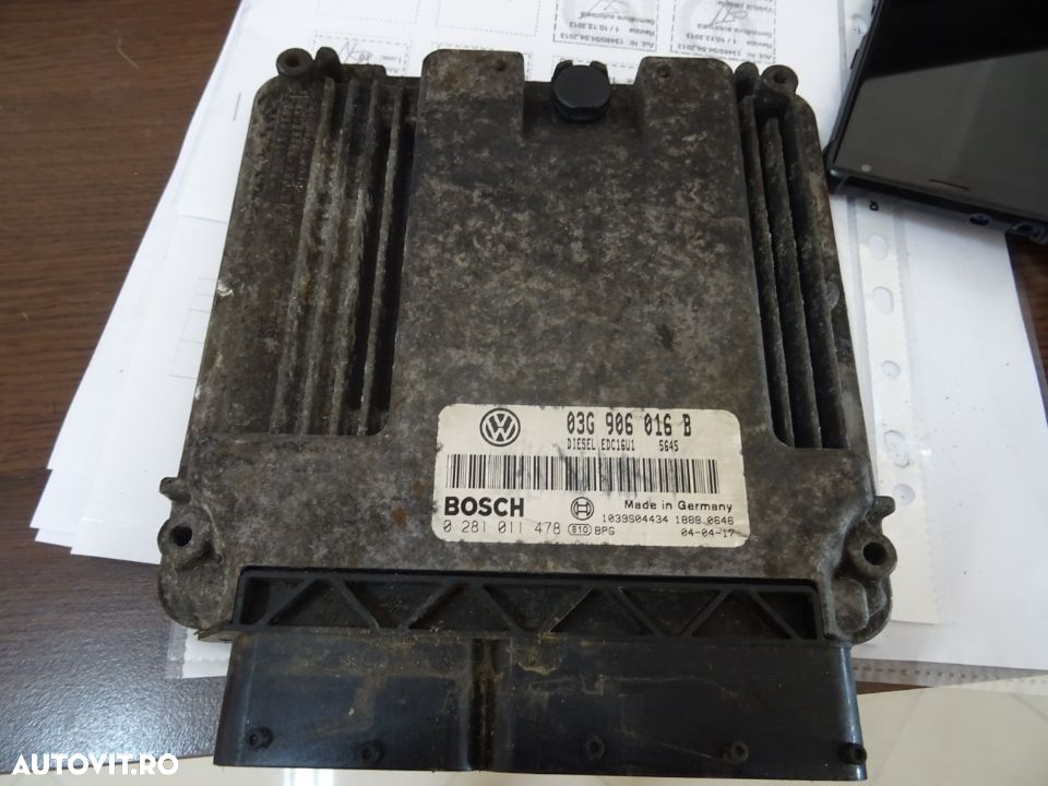 Calculator motor Volkswagen Golf 5 1.9 TDI din 2004 - 1