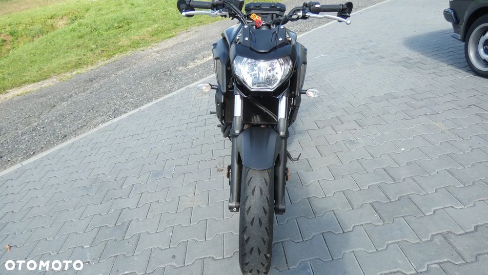 Yamaha MT - 3