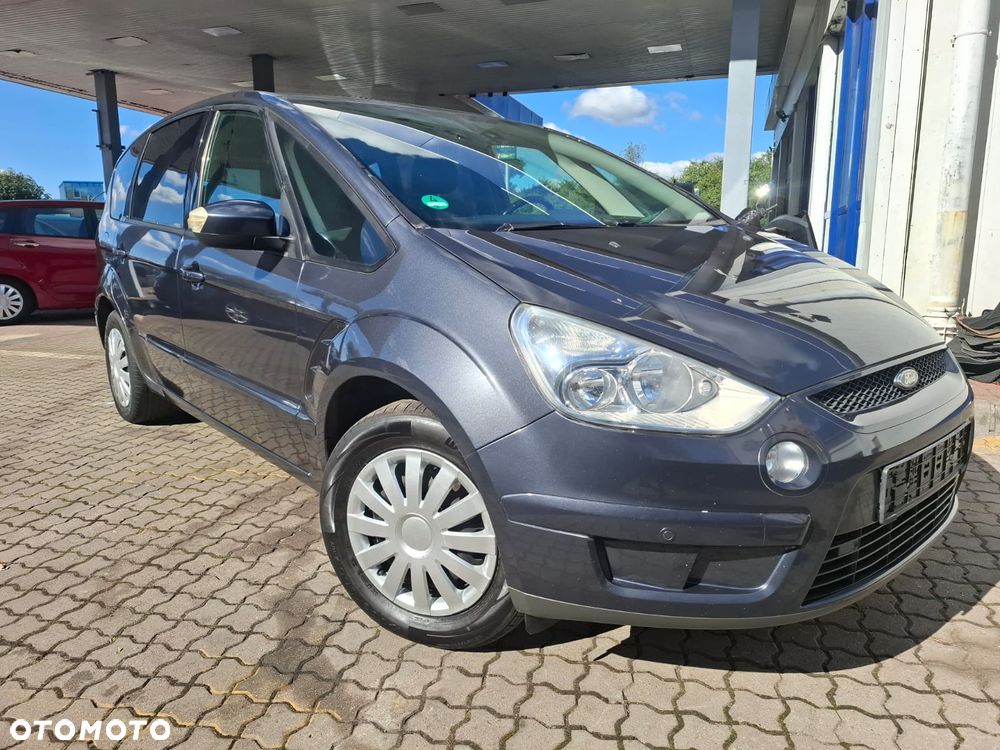Ford S-Max 2.0 Titanium - 28