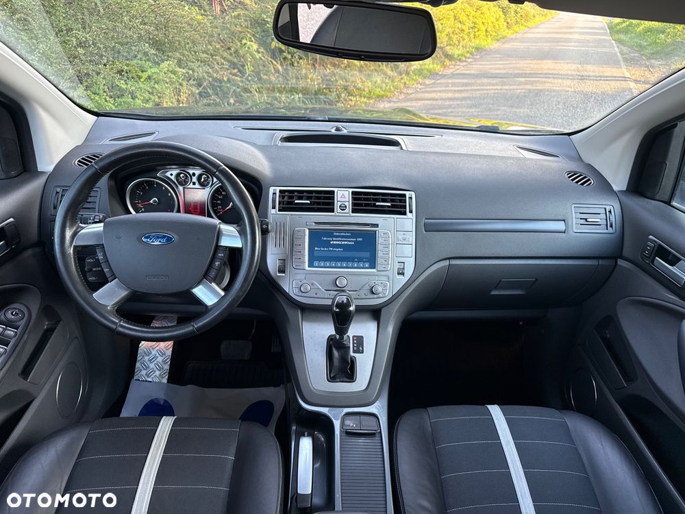 Ford Kuga 2.5 4x4 Titanium - 15