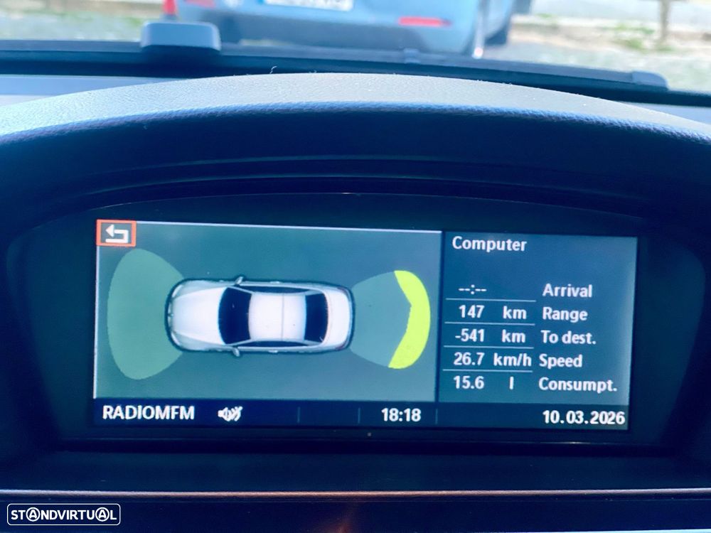 BMW 335 i Auto - 21